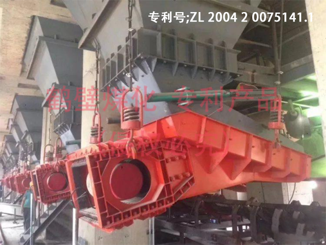 重要提醒！這些問(wèn)題可能會(huì)導(dǎo)致您雙質(zhì)體振動(dòng)給料機(jī)的平衡體振裂！